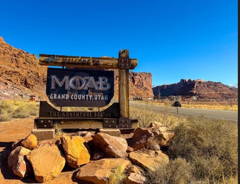Wolfe'S Moab, Adult Only Hotel Dış mekan fotoğraf
