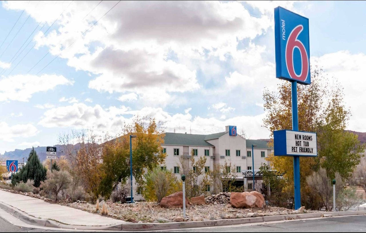 Wolfe'S Moab, Adult Only Hotel Dış mekan fotoğraf